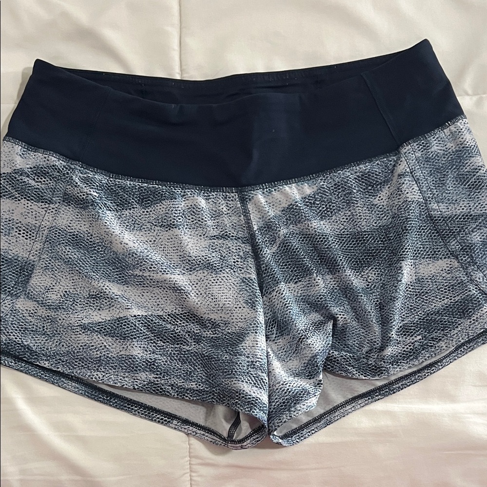 Lululemon Athletica Navy and Gray Patterned Athletic Shorts